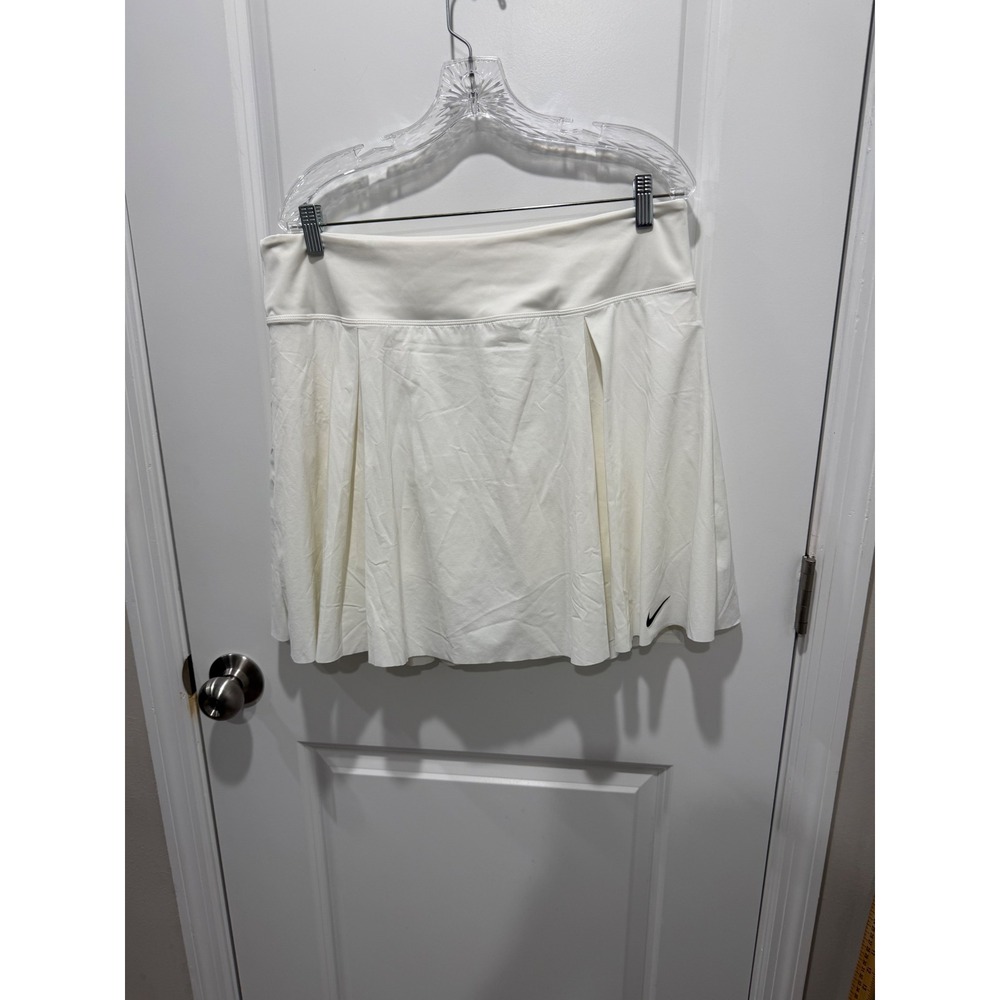 Nike Womens Skort Dri-FIT Pleated Athletic White XL DX1425-100 - Picture 1 of 9